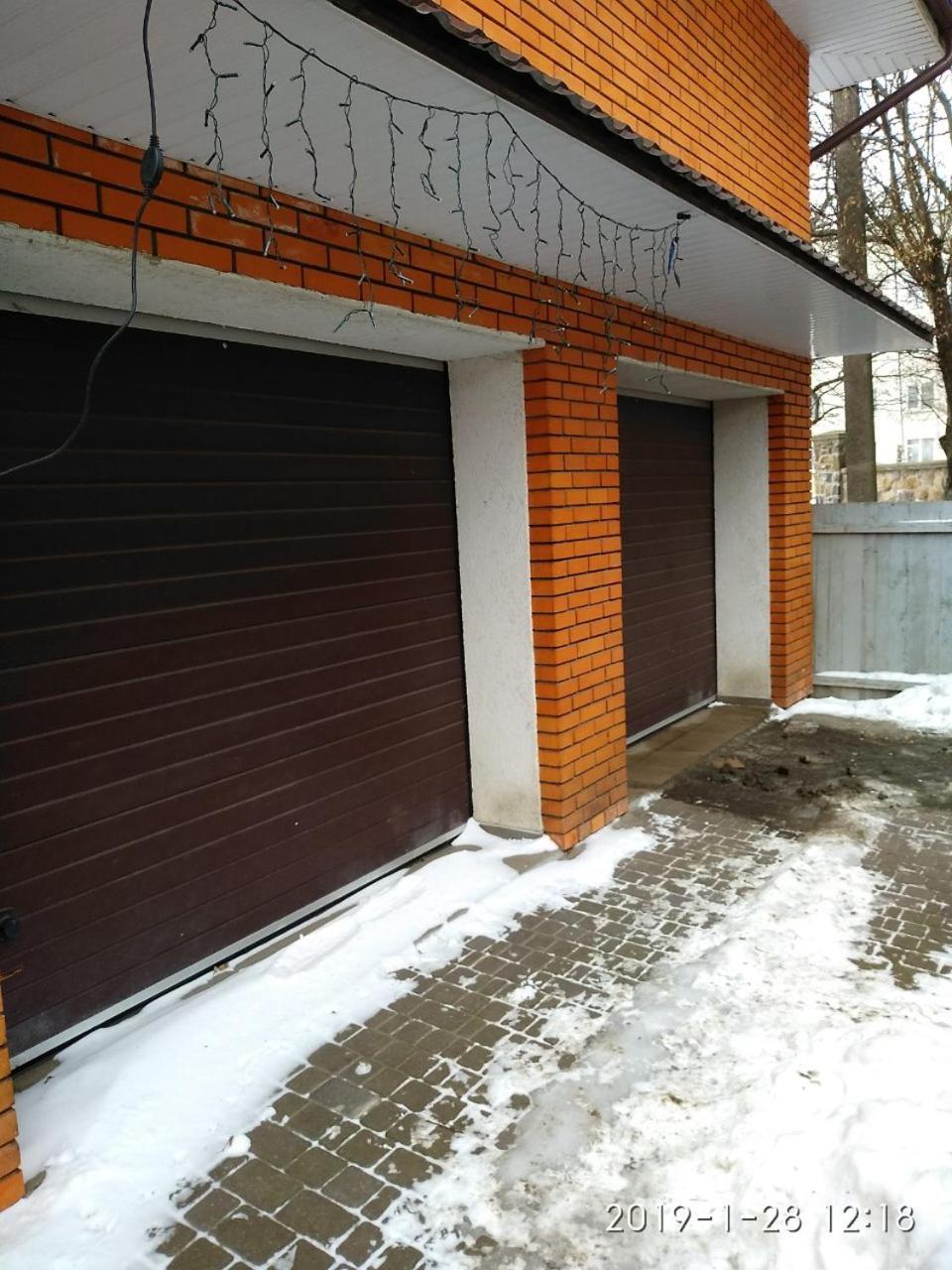 Будинок В Центрі Lutsʼk Exteriör bild